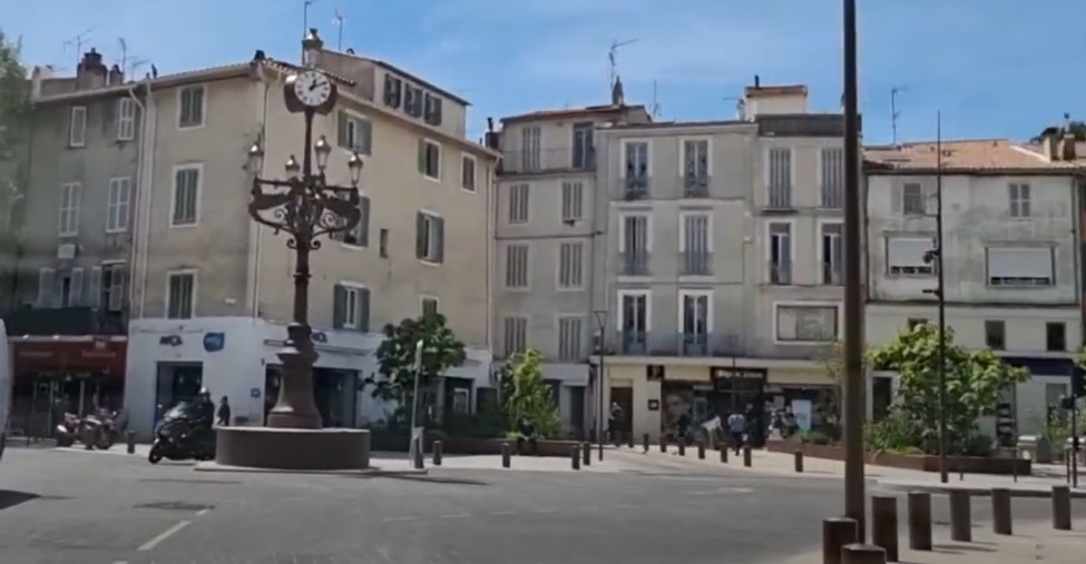Aubagne Town